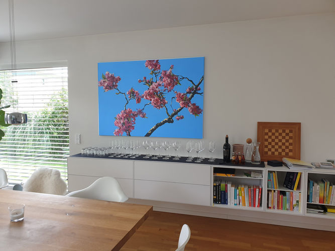 Kirschblüten in Wohnraum Oberpfalz / Acryl auf Leinwand