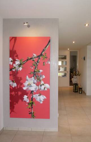Kirschblüten, 8303 Eingangsbereich Privathaus / Acryl auf Baumwolle